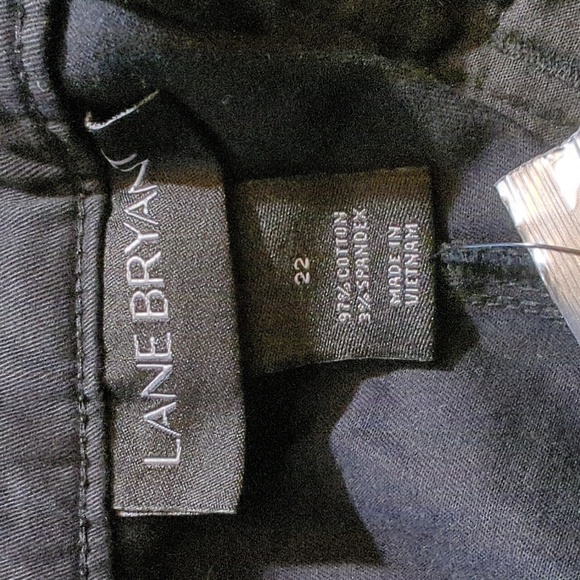 Lane Bryant Classic Black Shorts - Picture 9 of 12